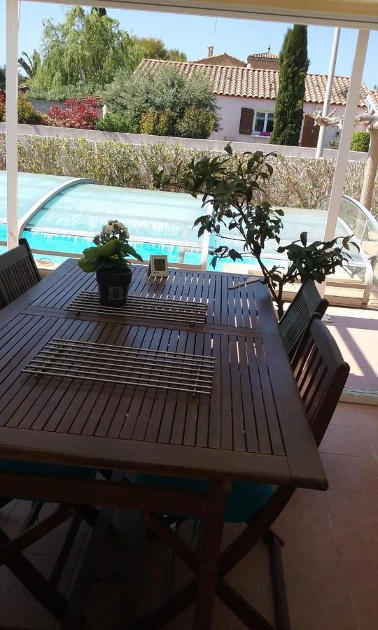 Lauriers Roses Acomodação com café da manhã Puisserguier Exterior foto